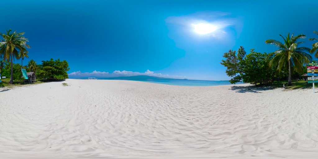 Tropical beach with palm trees, 360 VR. 360º Video | 360Cities